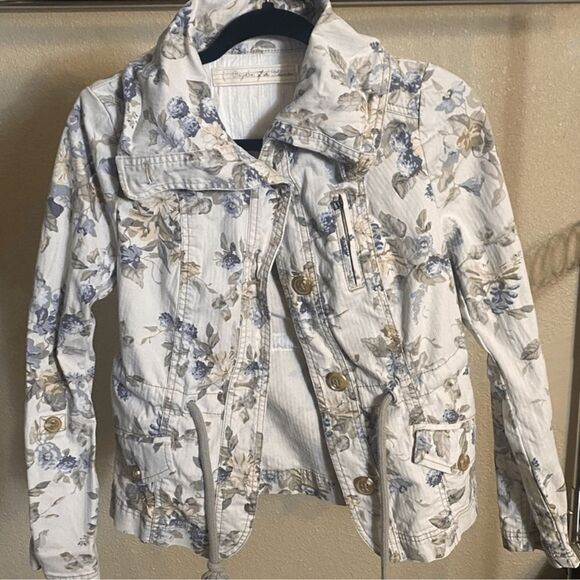 Anthropologie Daughters of the Liberation Cuffed Floral Stretch Jean Jacket - Picture 3 of 10